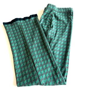 ZARA Chic Green Patterned Pant with Zipper Detail